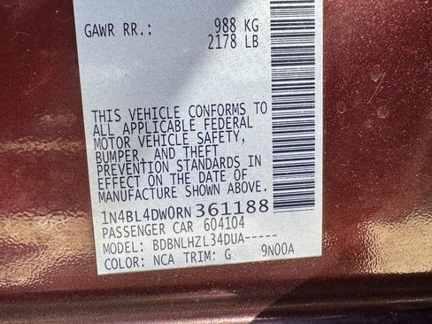 Used 2024 Nissan Altima 2.5 SV AWD/4WD image 25