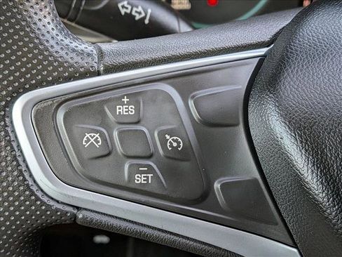 Used 2022 Chevrolet Malibu LT image 16