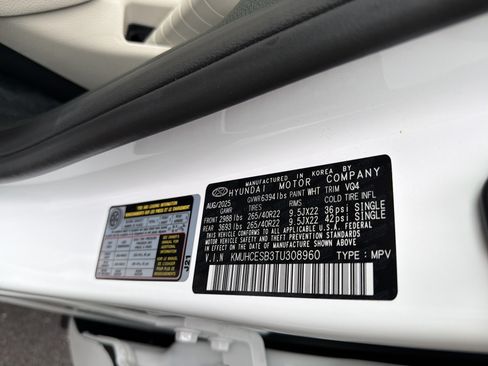 Used 2026 Genesis GV80 2.5T Prestige AWD/4WD image 37