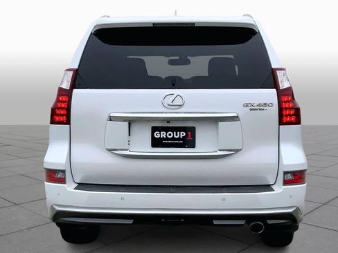 Used 2017 Lexus GX 460 Luxury image 4