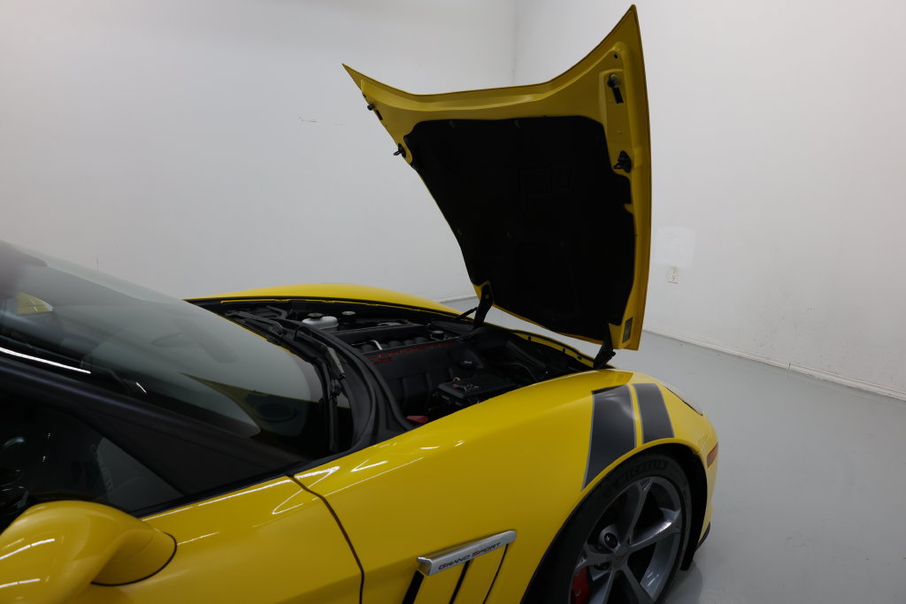 Used 2012 Chevrolet Corvette Grand Sport w/ 4LT Preferred Equipment Group RWD image 73