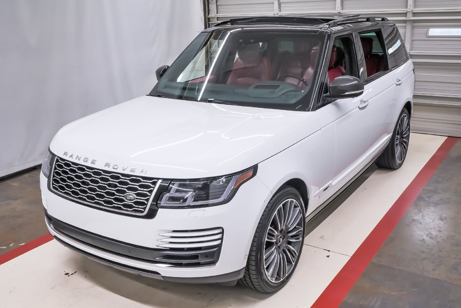 Used 2020 Land Rover Range Rover Long Wheelbase Autobiography AWD/4WD image 1