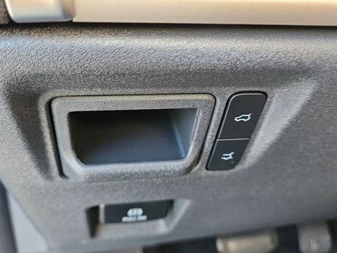 New 2025 Ford Expedition Active image 31