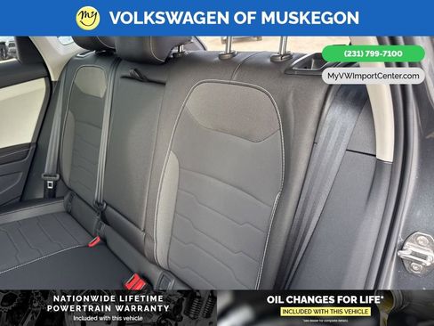 New 2026 Volkswagen Taos SE image 24