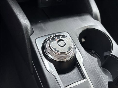 Used 2020 Ford Escape SE image 15