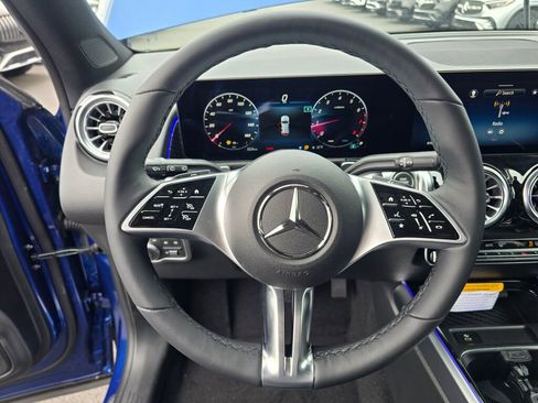 New 2026 Mercedes-Benz GLB 250 4MATIC image 14