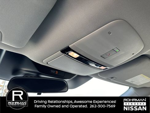 Certified 2026 Nissan Murano SV AWD/4WD image 11