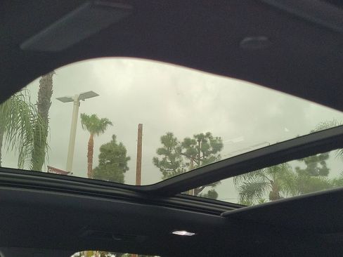 Used 2026 GMC Acadia AT4 w/ Luxury Package image 19