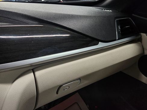 Used 2018 BMW 430i xDrive 430i xDrive Convertible 2D image 40