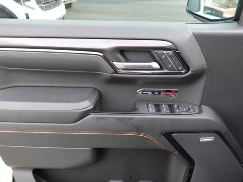 Used 2024 GMC Sierra 1500 AT4 w/ AT4 Premium Package image 14