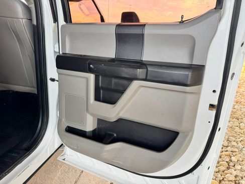 Used 2018 Ford F250 XL w/ Power Equipment Group image 23