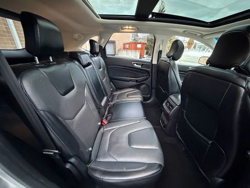 Used 2018 Ford Edge Titanium w/ Equipment Group 301A image 27