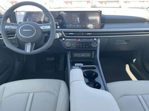 New 2026 Hyundai Sonata SEL FWD image 10