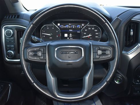Used 2021 GMC Sierra 2500 Denali w/ Denali Ultimate Package image 20