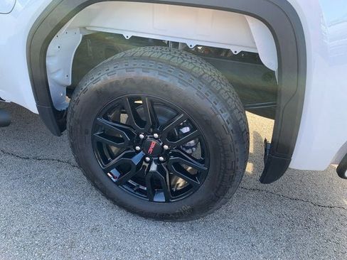 New 2026 GMC Sierra 1500 Elevation w/ Elevation Select Package image 9