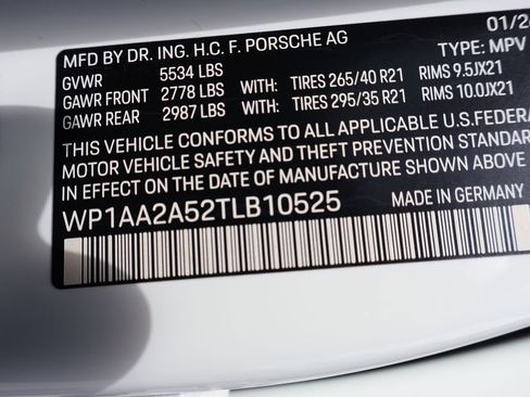 New 2026 Porsche Macan AWD/4WD image 35