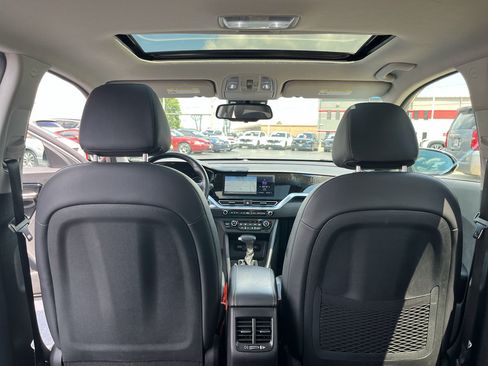 Used 2022 Kia Niro EX Premium FWD image 41