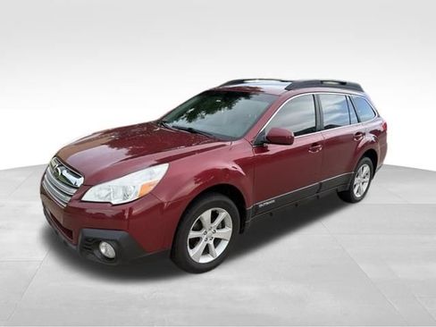 Used 2013 Subaru Outback 2.5i Premium AWD/4WD image 8
