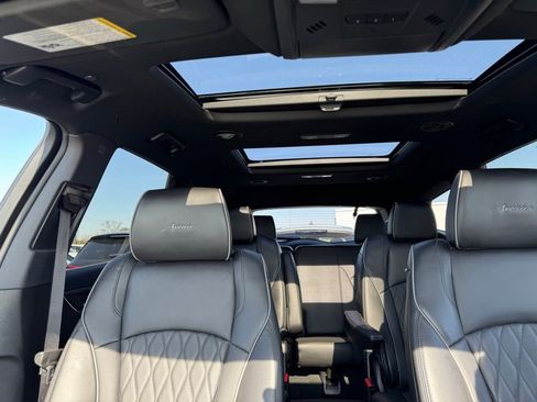 Used 2023 Buick Enclave Avenir w/ Trailering Package, 5000 lbs. image 24