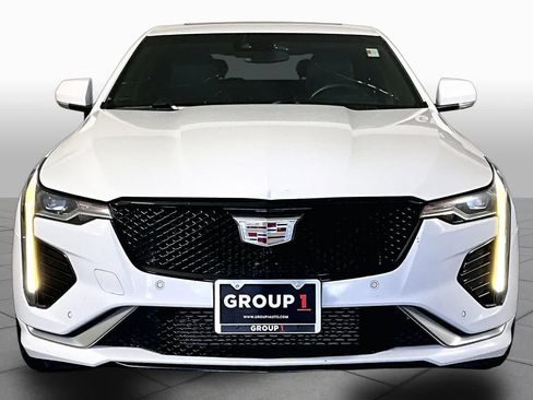 Used 2022 Cadillac CT4 Sport RWD image 4