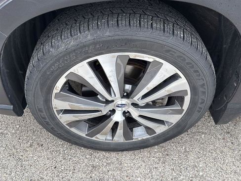 Used 2019 Subaru Ascent Touring w/ Popular Package #2A image 19