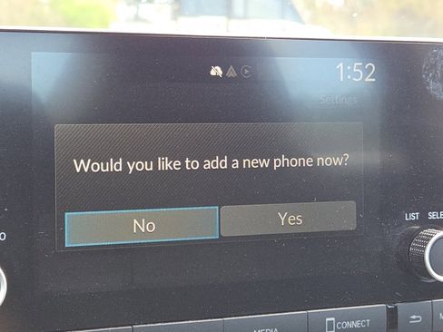 Used 2023 Honda Accord EX image 8