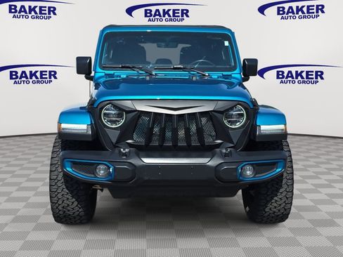 Used 2019 Jeep Wrangler Unlimited Sahara w/ Dual Top Group AWD/4WD image 8