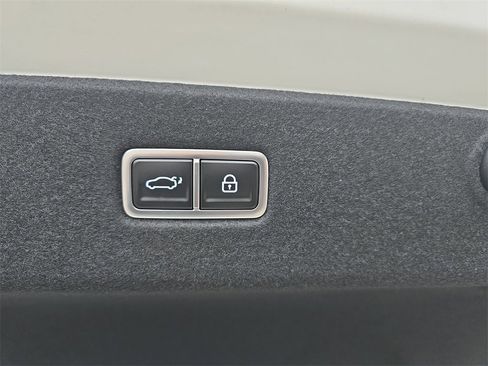 New 2025 Hyundai Ioniq 6 SE image 13