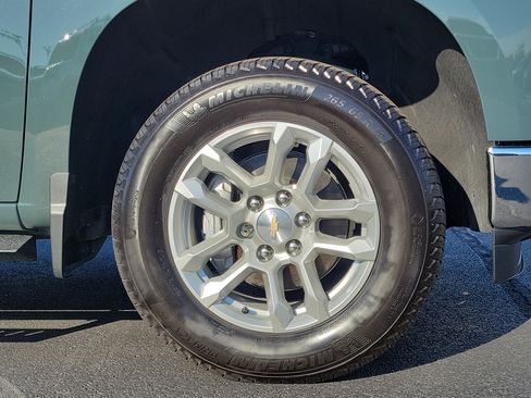 Used 2025 Chevrolet Silverado 1500 LT image 5