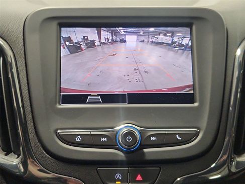 Used 2024 Chevrolet Equinox RS FWD image 14