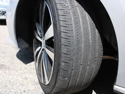 Used 2020 Nissan Altima 2.5 SR FWD image 17