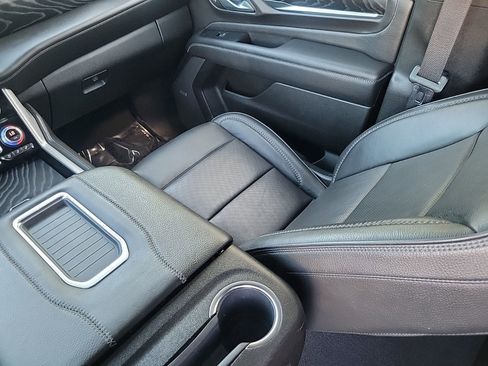 Used 2022 GMC Yukon Denali RWD image 20