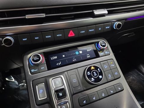 Used 2024 Hyundai Palisade Calligraphy AWD/4WD image 24
