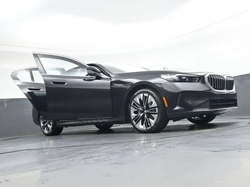 New 2027 BMW 530i xDrive w/ Premium Package AWD/4WD image 48