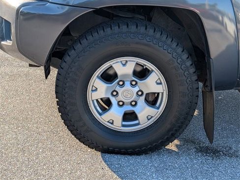 Used 2015 Toyota Tacoma TRD Pro image 3