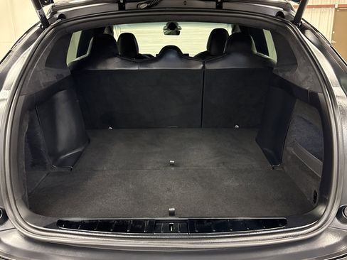 Used 2023 Tesla Model X Base image 23