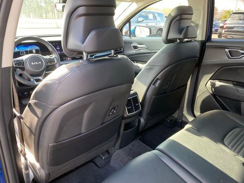 New 2025 Kia Sportage SX image 30