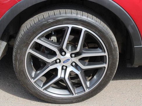 Used 2016 Ford Explorer FWD image 17