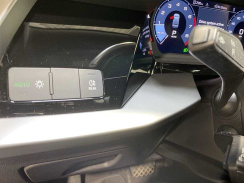 Used 2022 Audi A3 2.0T Premium image 24