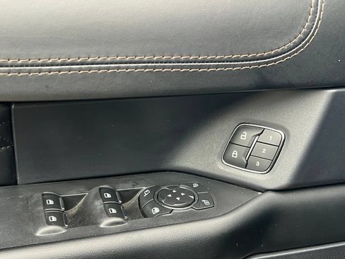 Used 2020 Ford Expedition Platinum RWD image 28