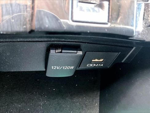 Used 2021 Toyota Corolla LE FWD image 26