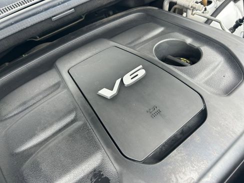 Used 2018 Jeep Grand Cherokee Trailhawk AWD/4WD image 30