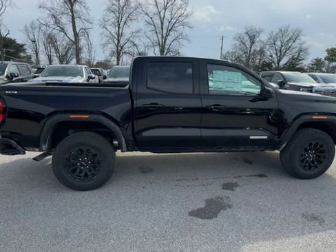 New 2026 GMC Canyon Elevation w/ Convenience Package image 9