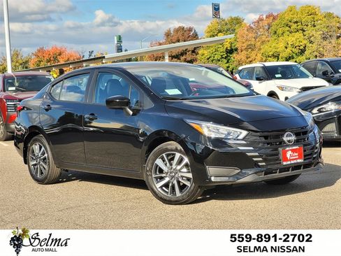 New 2025 Nissan Versa SV w/ Trunk Package image 1