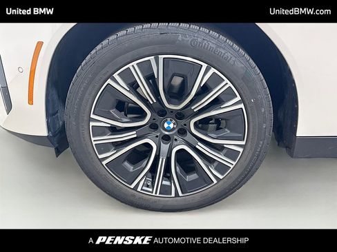 Used 2026 BMW X3 xDrive30i AWD/4WD image 2