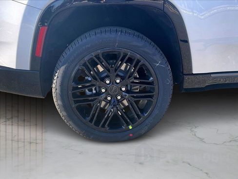 New 2026 Jeep Grand Wagoneer Limited AWD/4WD image 38
