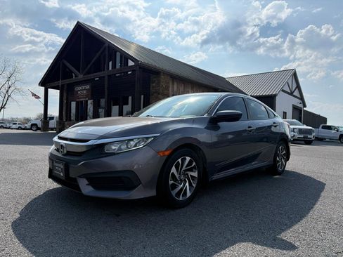 Used 2016 Honda Civic EX image 2