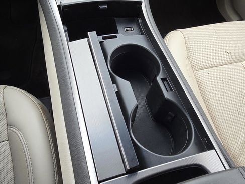 Used 2018 Lincoln MKZ Reserve image 19