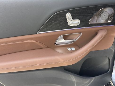 New 2026 Mercedes-Benz GLS 450 4MATIC image 26