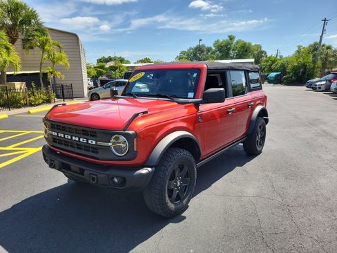 Used 2022 Ford Bronco Black Diamond AWD/4WD image 10